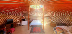 Eldorado Yurt, Algarrobo